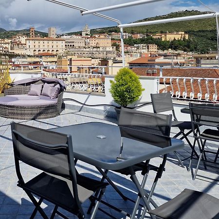 Tower Apartments Terracina Eksteriør bilde