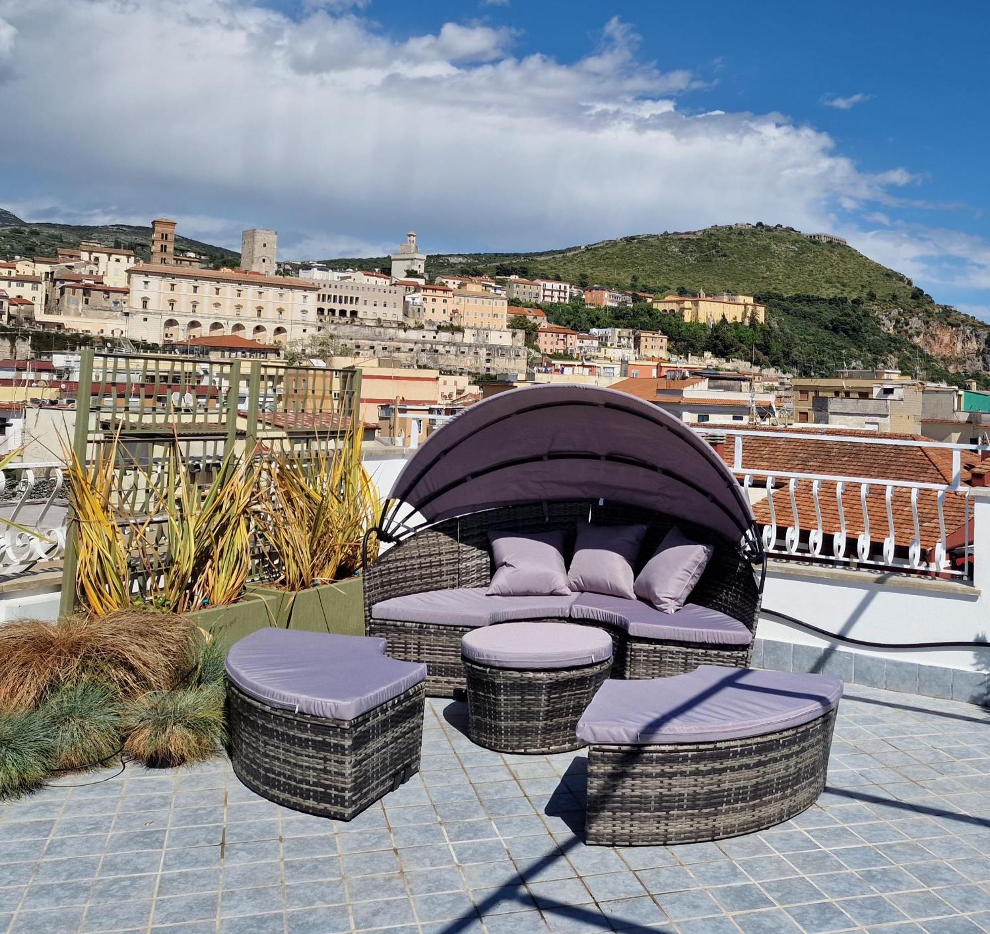 Tower Apartments Terracina Eksteriør bilde